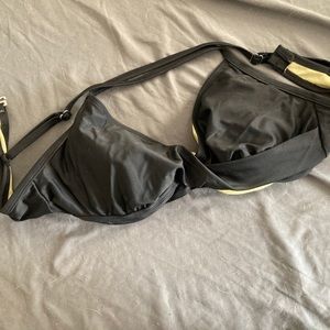 Athleta Crossback Black Bikini Top Size 36 38 B C L